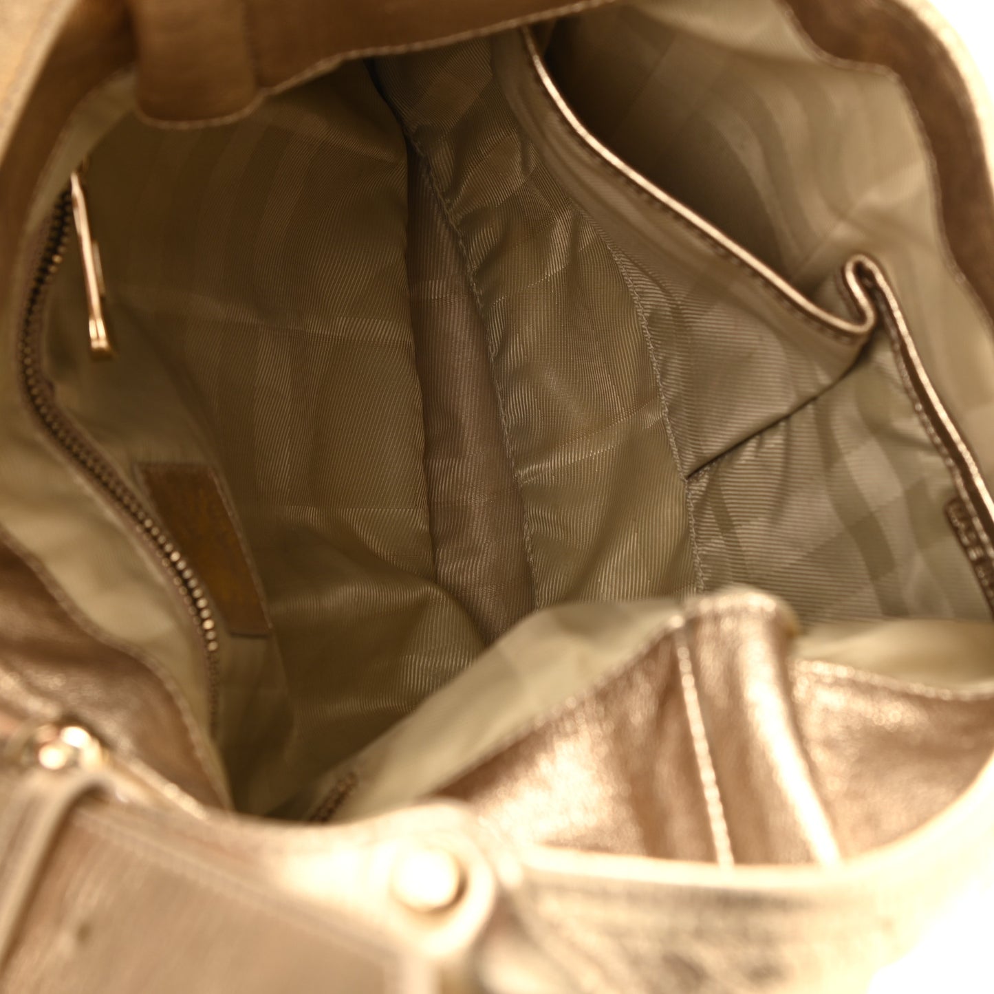 Metallic Calfskin Quilted Hoxton Hobo Gold