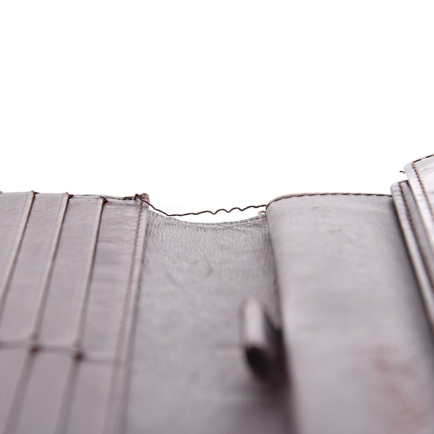 Louis Vuitton Vernis Porte Tresor International Wallet Amarante 5 of 9