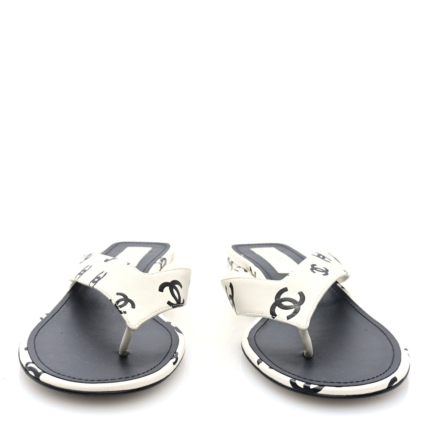 Lambskin Printed CC Thong Sandals 40 White Black