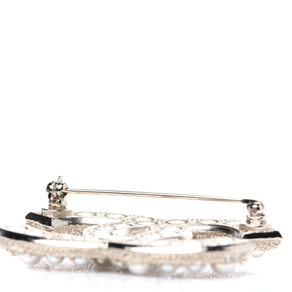 Chanel Pearl Crystal CC Brooch Gold 4 of 7