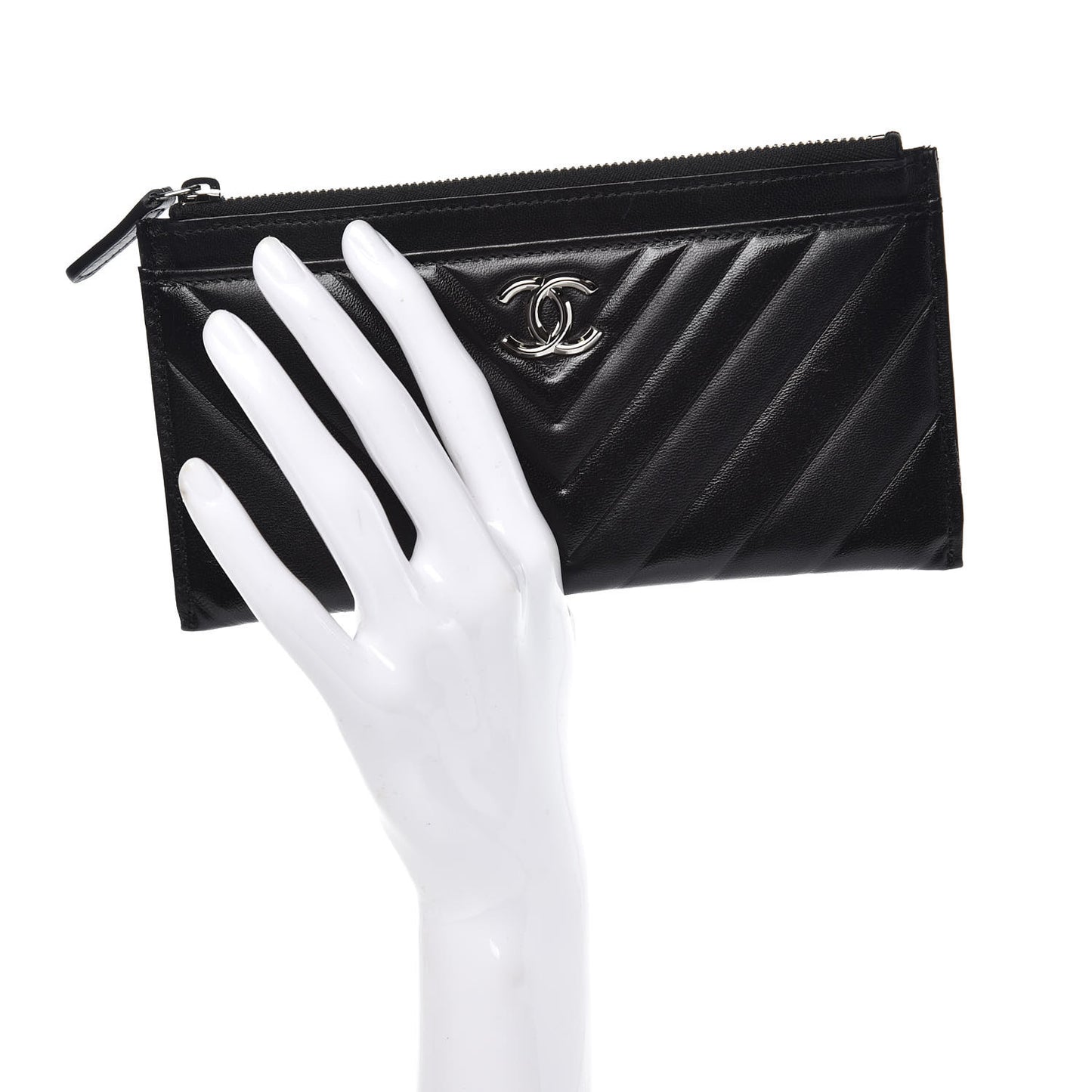Lambskin Chevron Quilted Classic Zip Pouch Black