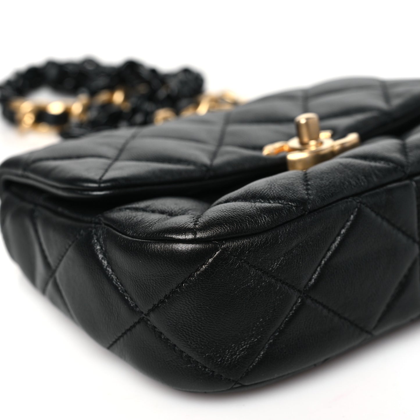 Lambskin Quilted Mini Lacquered Chain Flap Black
