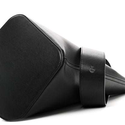 Loewe Smooth Calfskin Medium Pebble Bucket Bag Black 9 of 9
