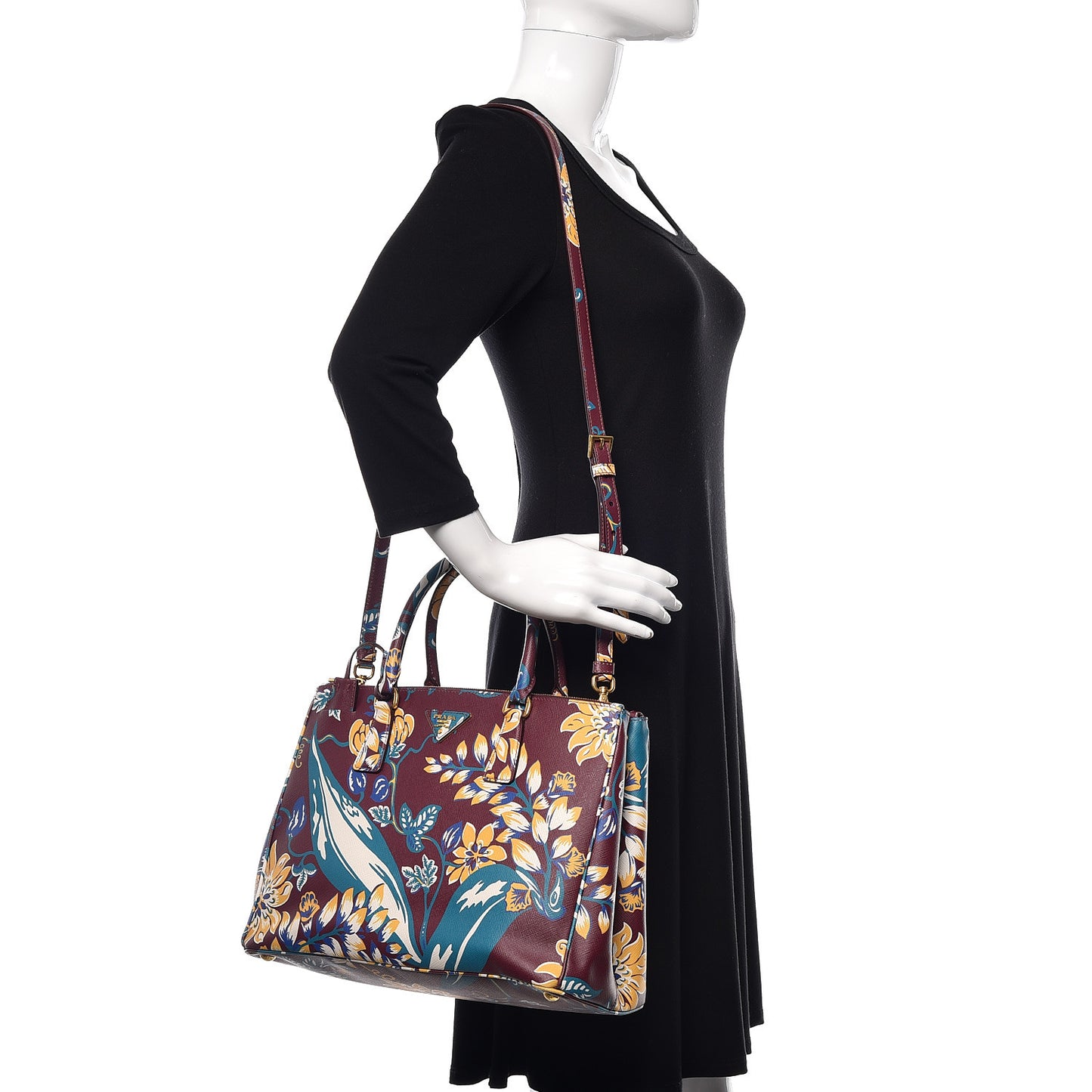 Saffiano Print Medium Galleria Double Zip Tote Amaranto