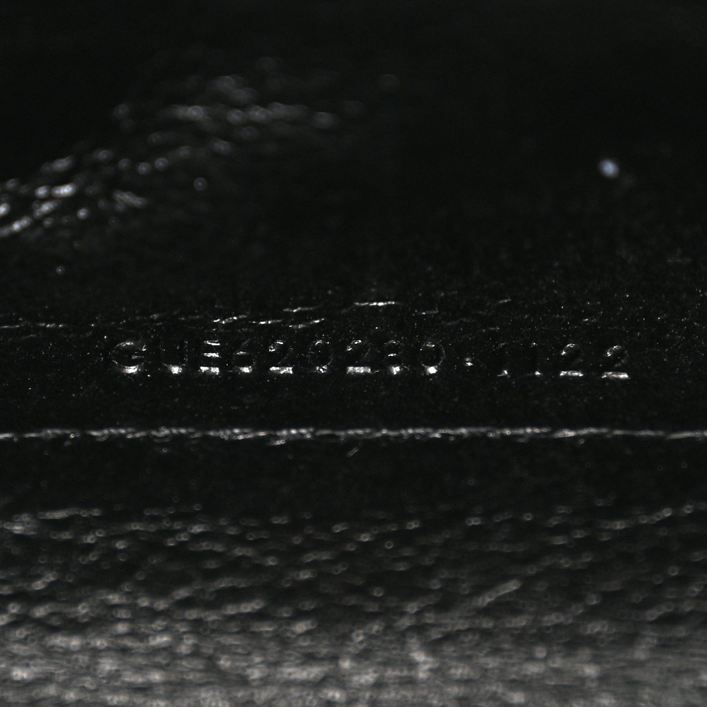 Grain De Poudre Mixed Matelasse Triquilt Monogram Chain Wallet Black