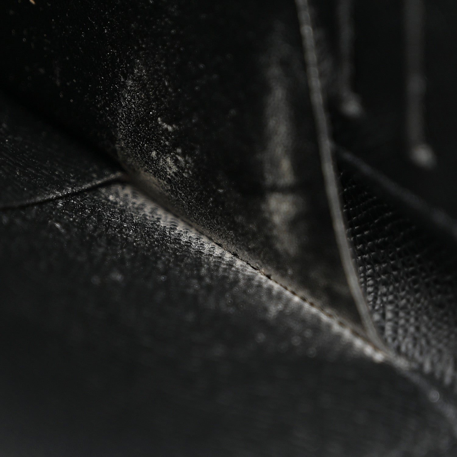 Louis Vuitton Epi Multiple Wallet Black 7 of 8