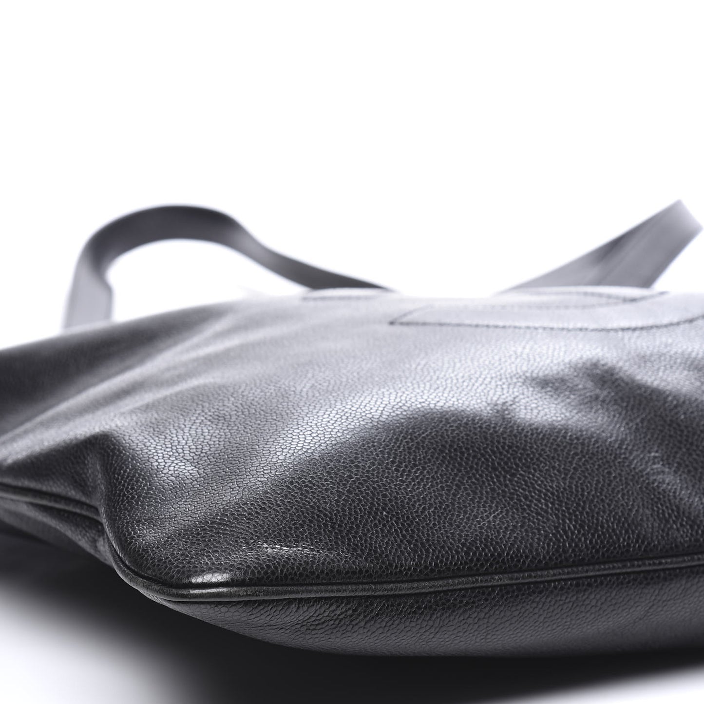 Caviar CC Shoulder Bag Black