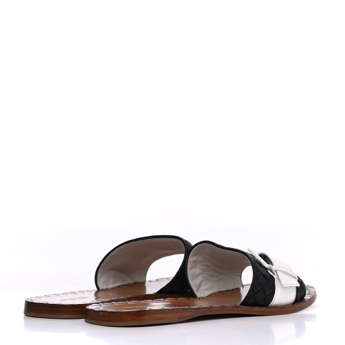 Nappa Intrecciato Patent Ravello Buckle Flat Sandals 40 Black White