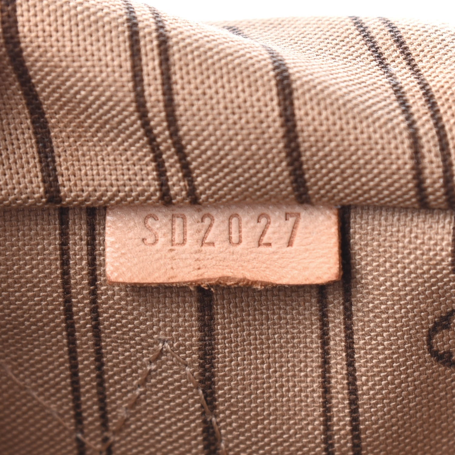 Louis Vuitton Monogram Neverfull MM 7 of 9