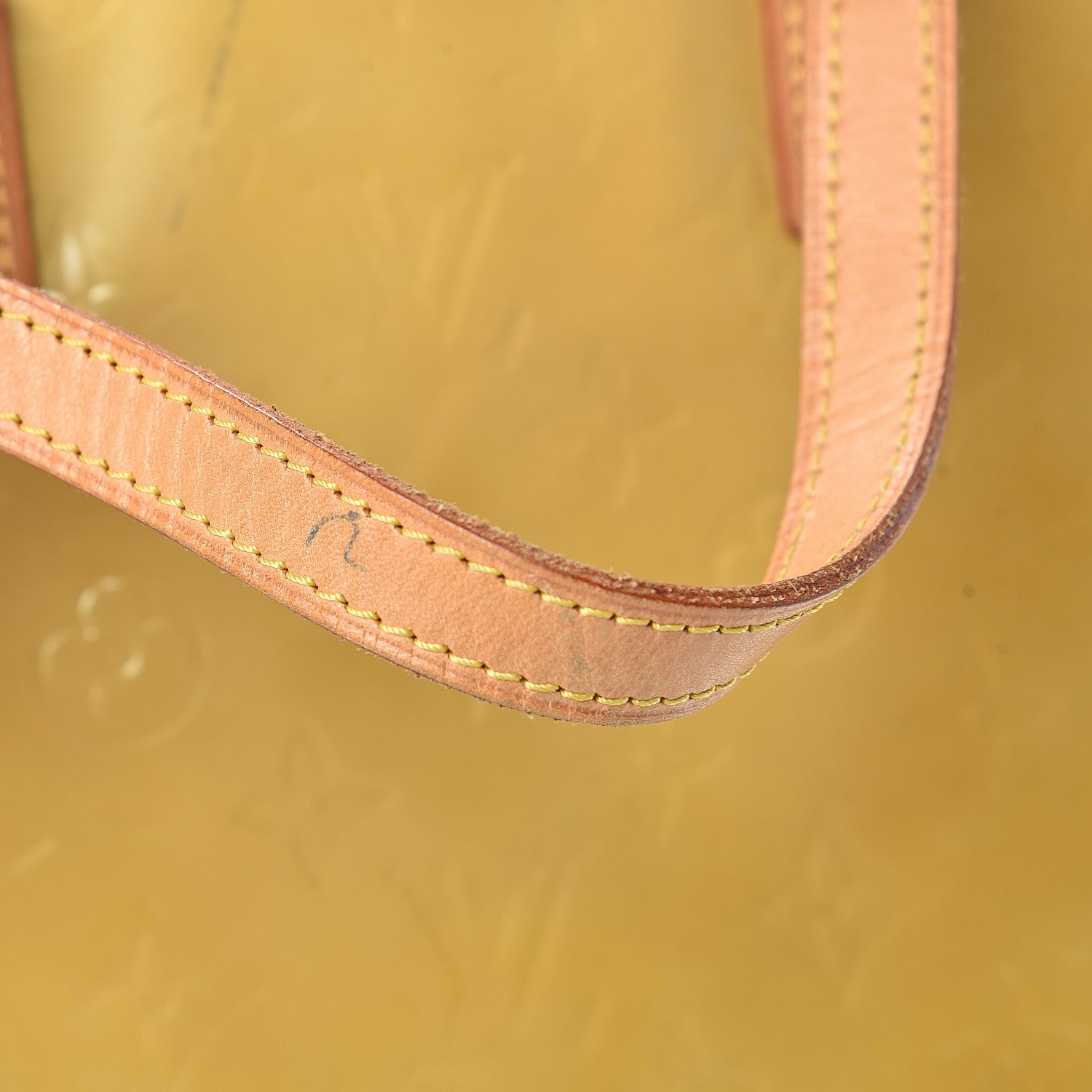 Louis Vuitton Vernis Reade MM Beige 15 of 16