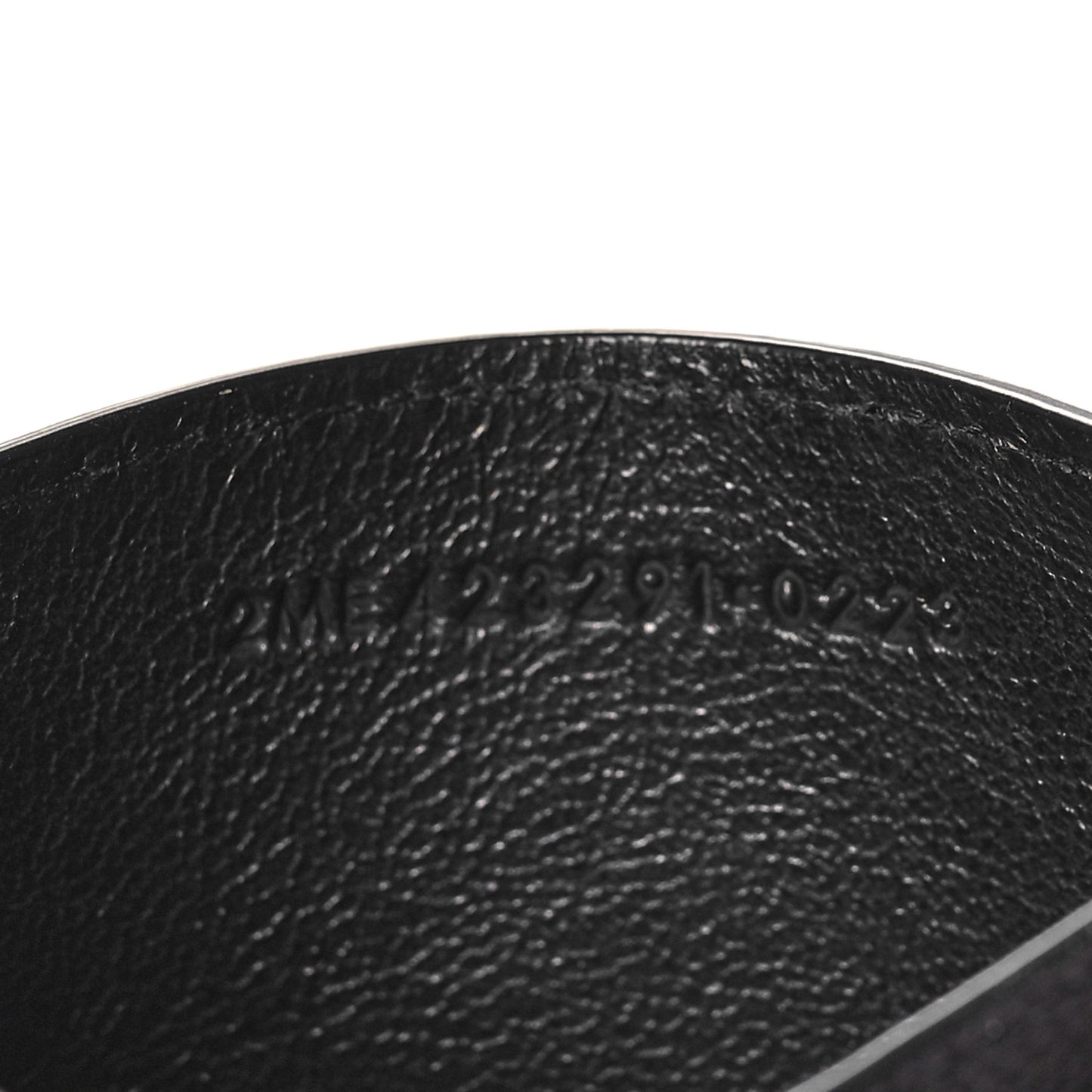 Grain De Poudre Matelasse Chevron Monogram Credit Card Case Black