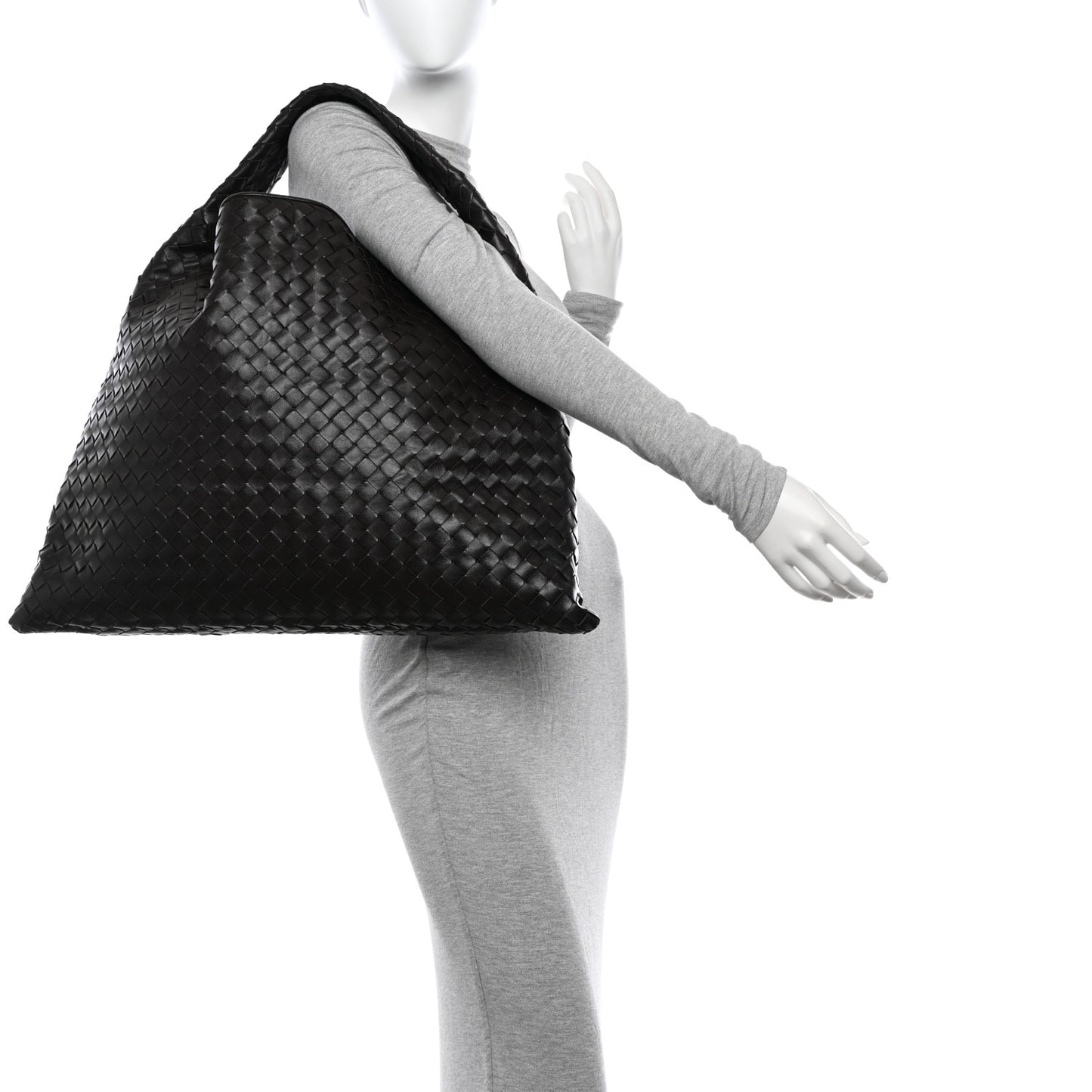 Calfskin Intrecciato Large Hop Ebano