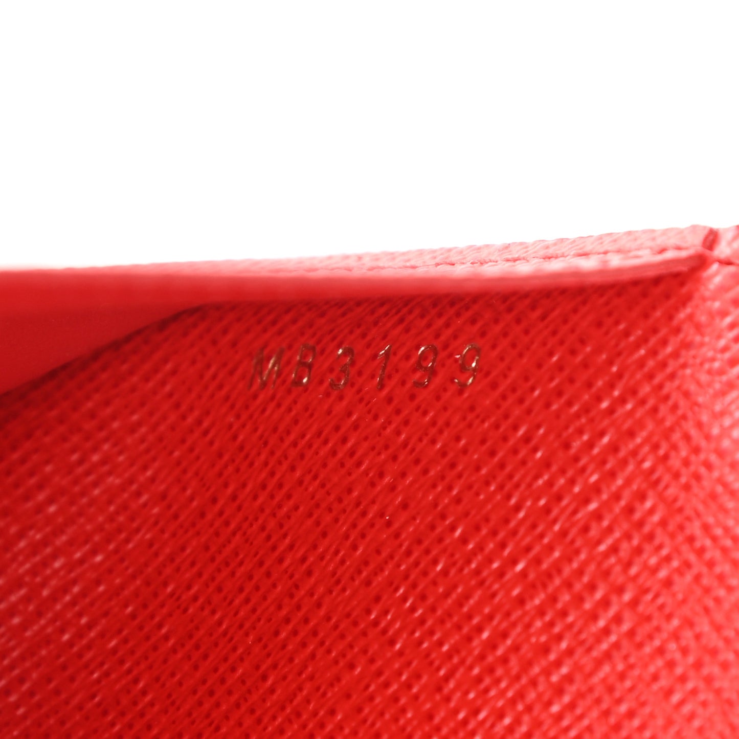 Monogram 2019 Christmas Animation Passport Cover Rouge