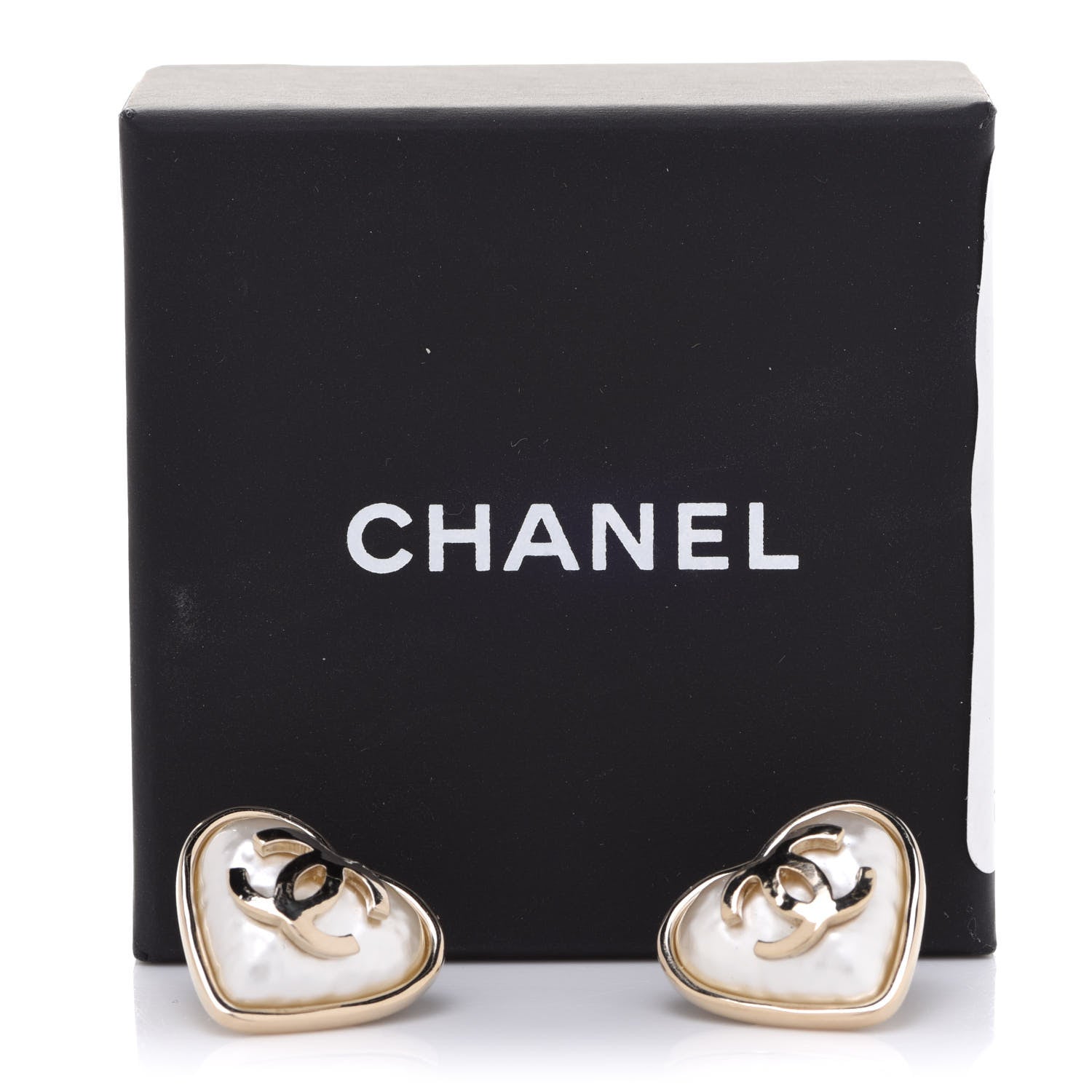 Chanel Pearl CC Heart Earrings Gold 5 of 5