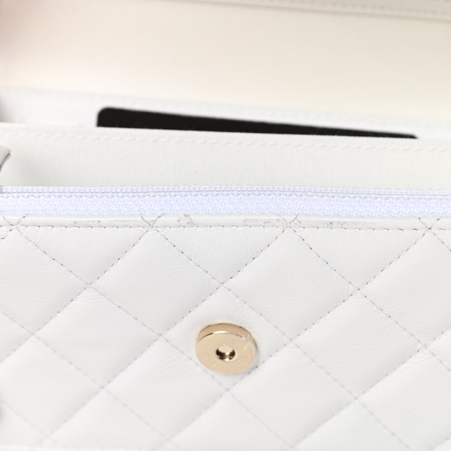 Calfskin Quilted Mini Maxi Pearls Wallet On Chain WOC White