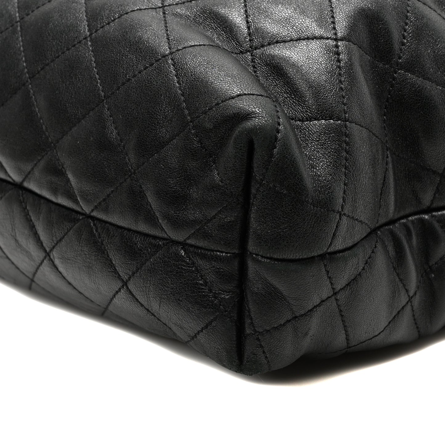 Lambskin Quilted Maxi Icare Shopping Tote Black