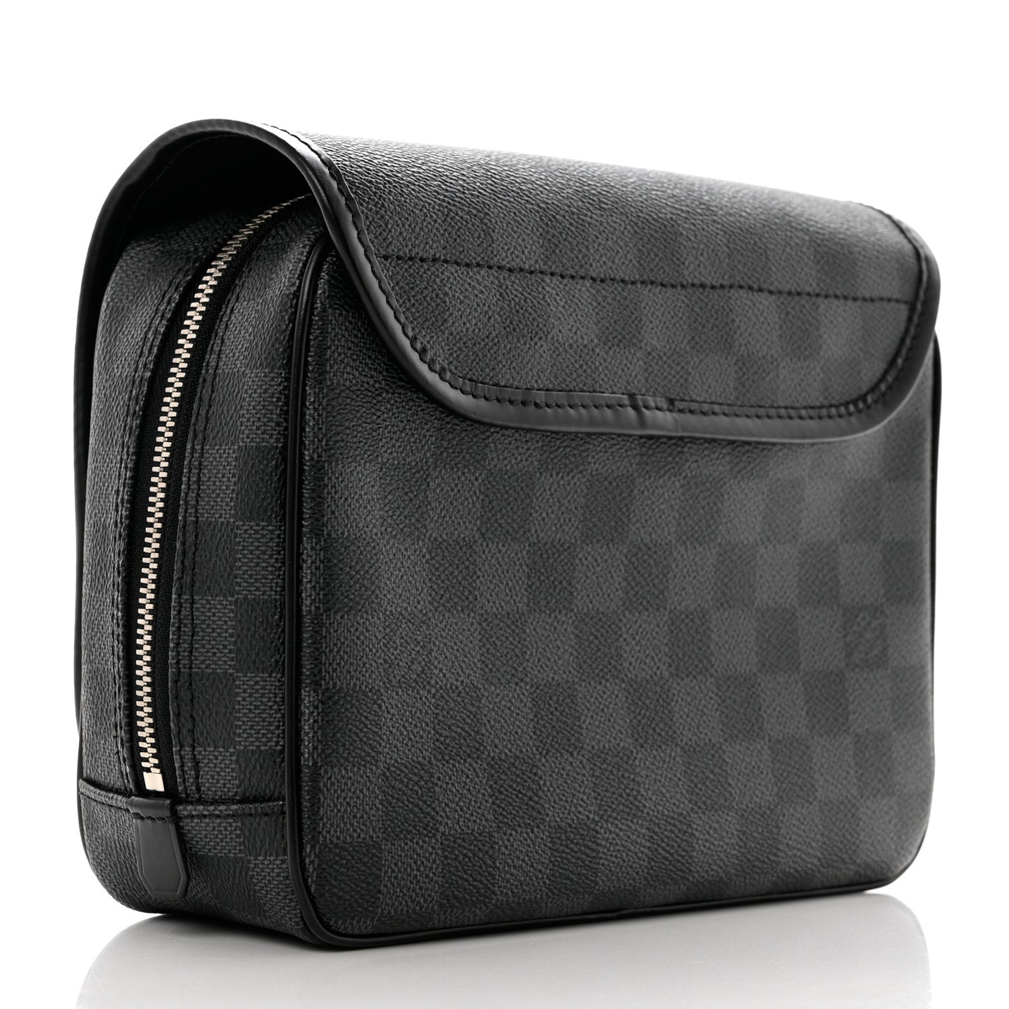 Damier Graphite Hanging Toiletry Kit