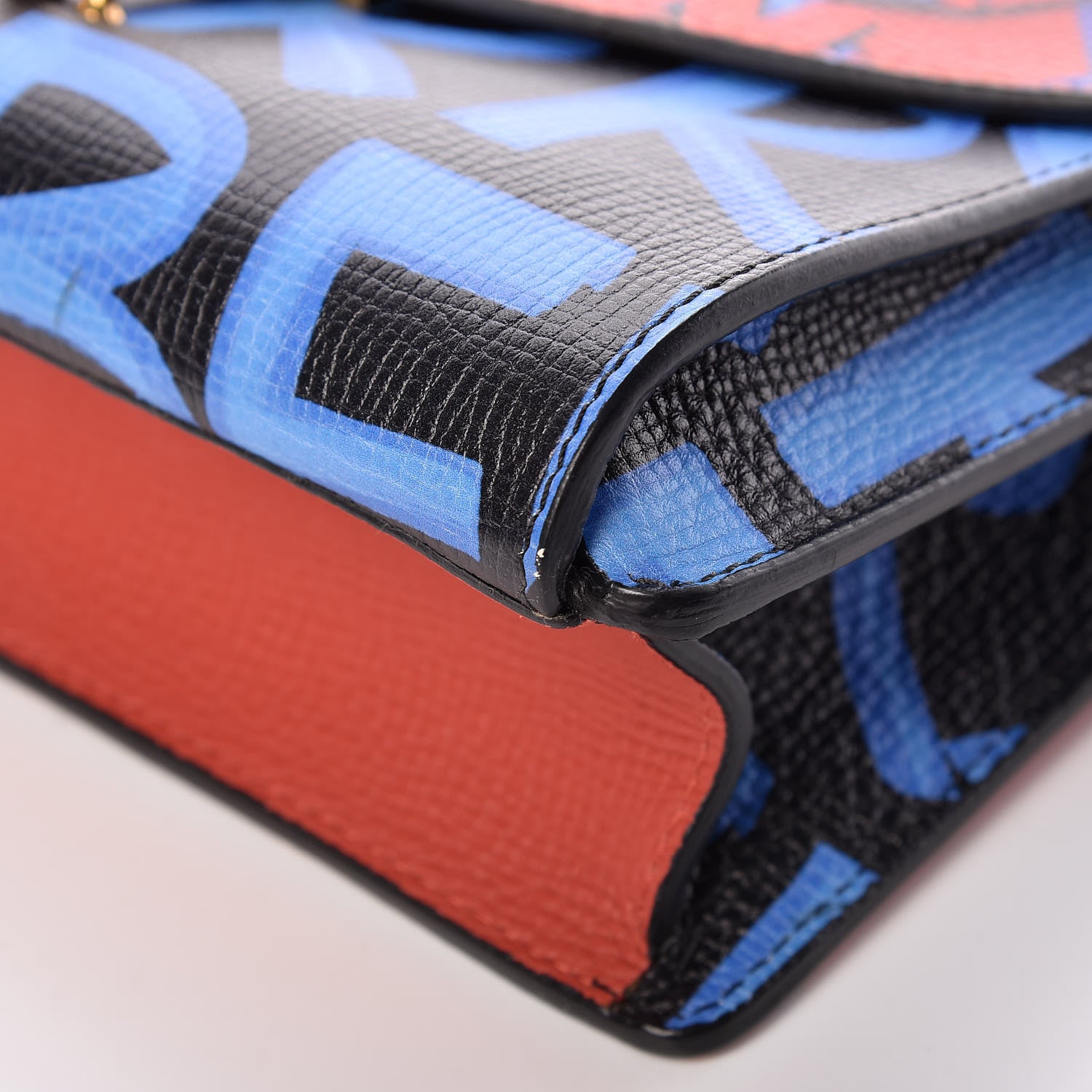 Burberry Calfskin Graffiti Print Small Macken Crossbody Bag Black 10 of 14