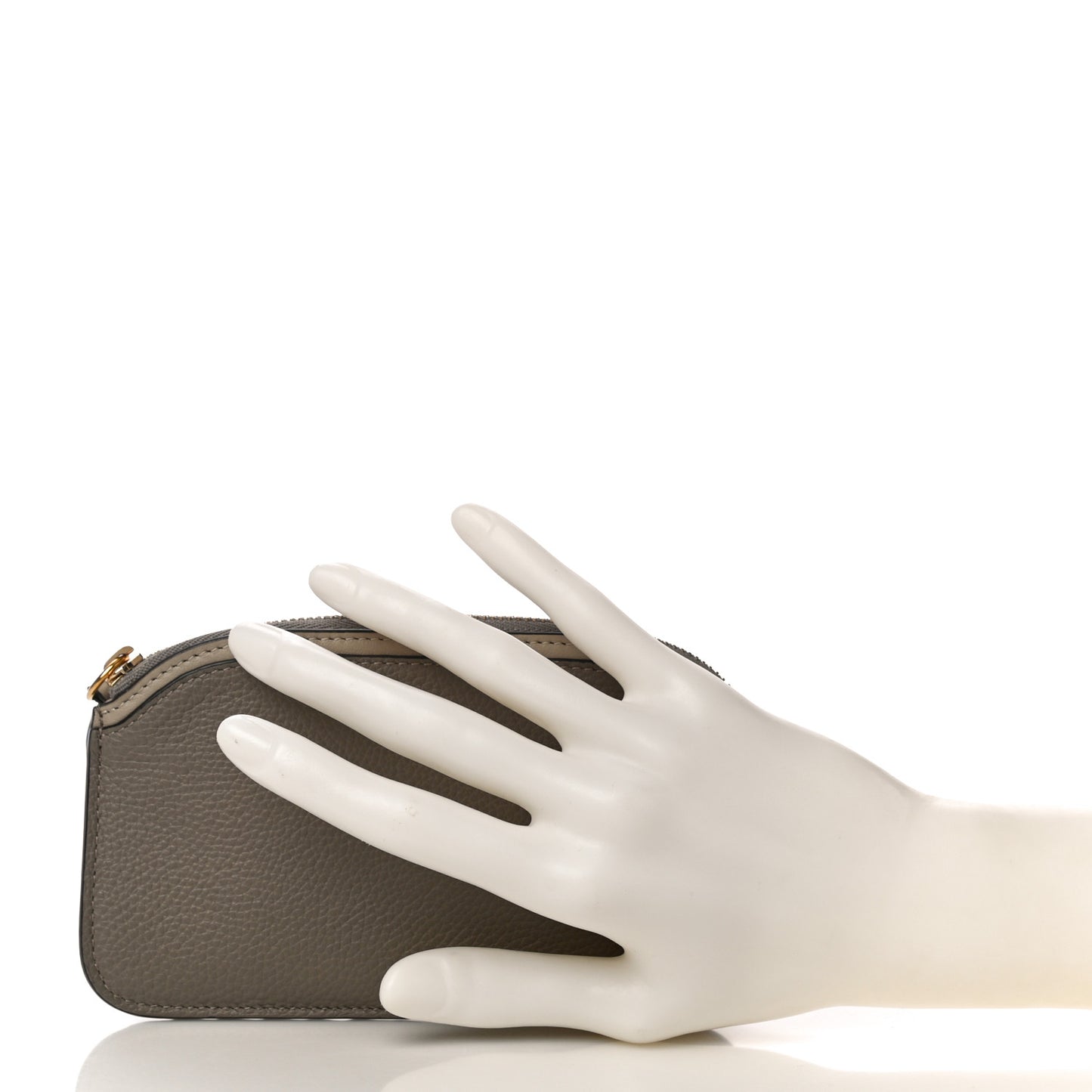 Grained Calfskin Purse Wallet Motty Grey
