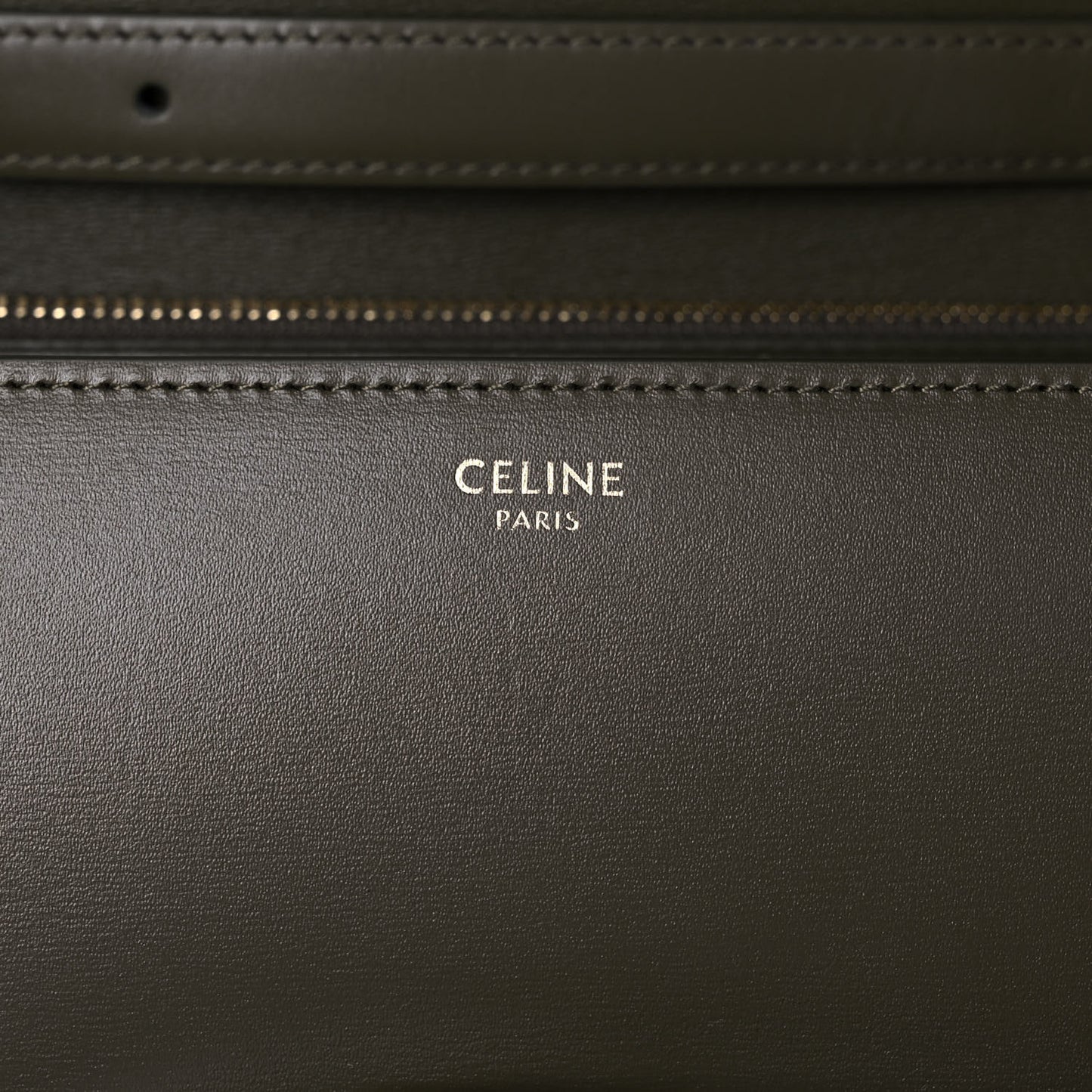 Box Calfskin Medium Classic Box Flap Bag Army Green
