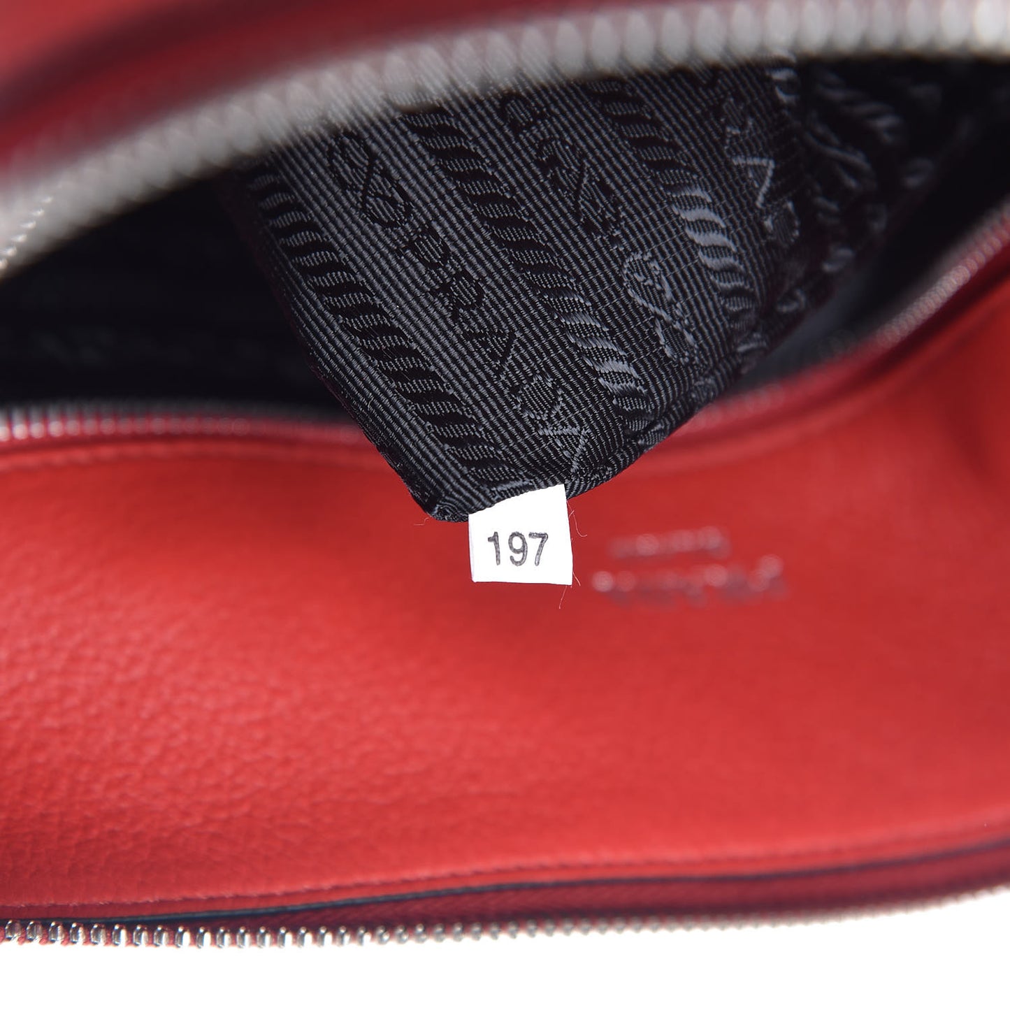Vitello Phenix Tote Rosso