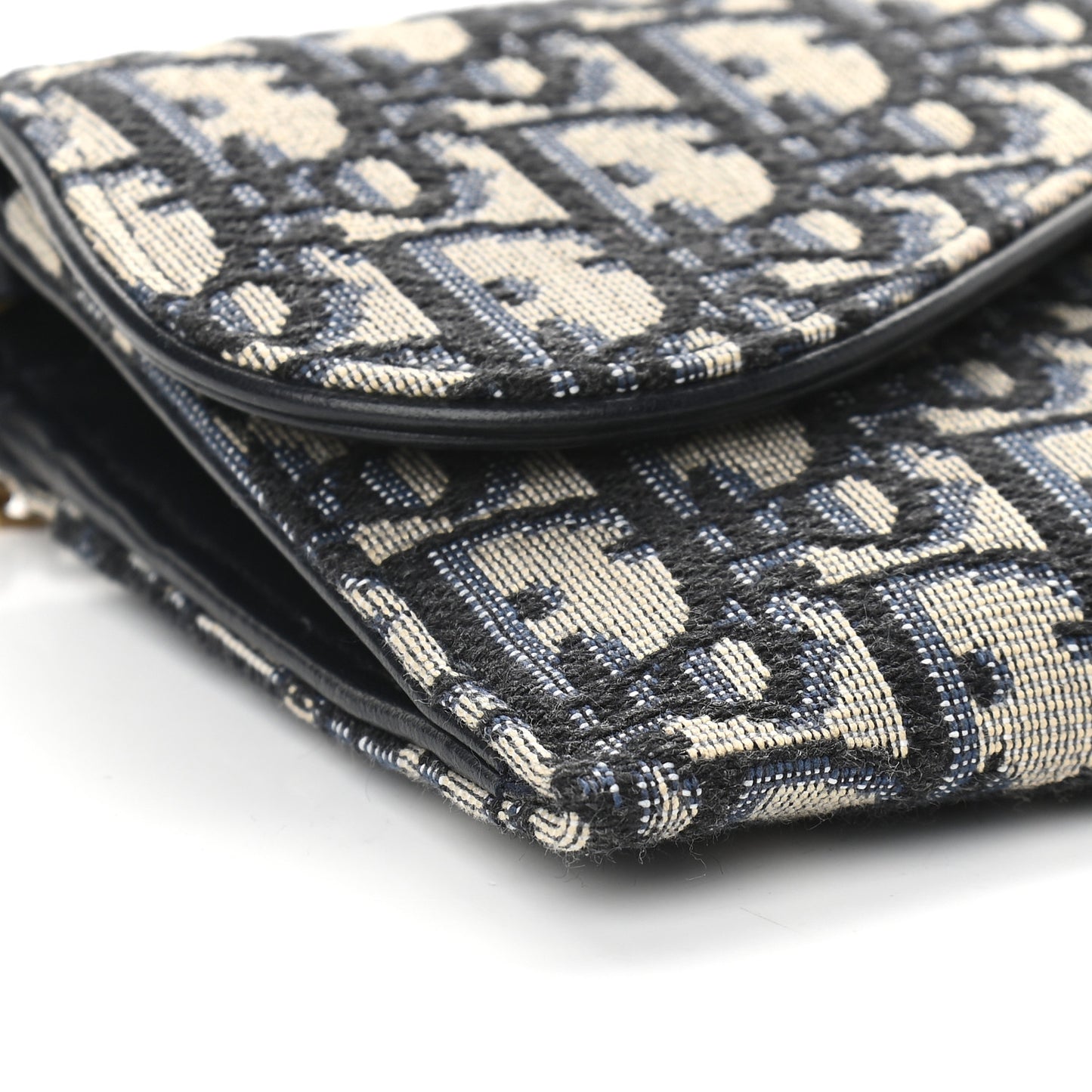 Oblique Saddle Chain Long Wallet Blue