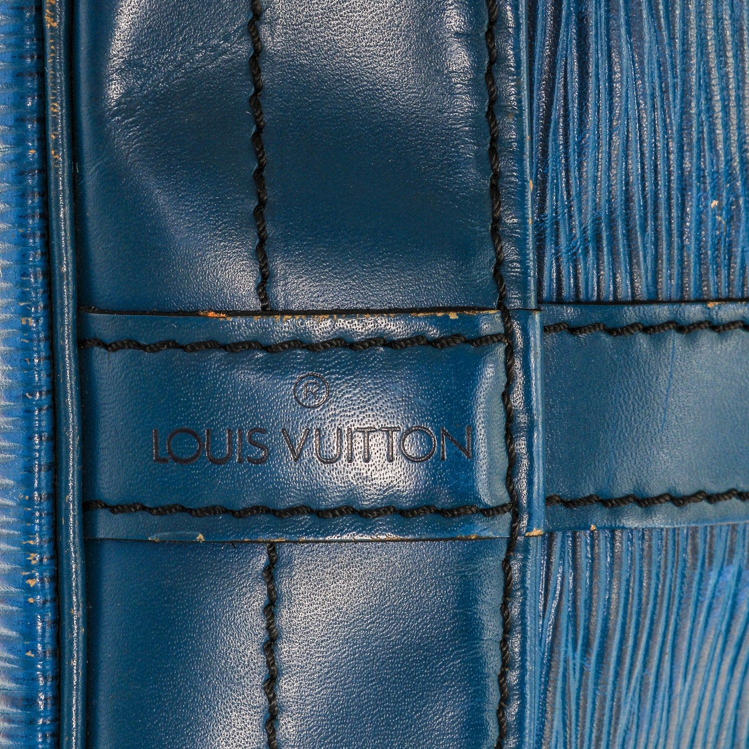 Louis Vuitton Epi Noe Toledo 7 of 12