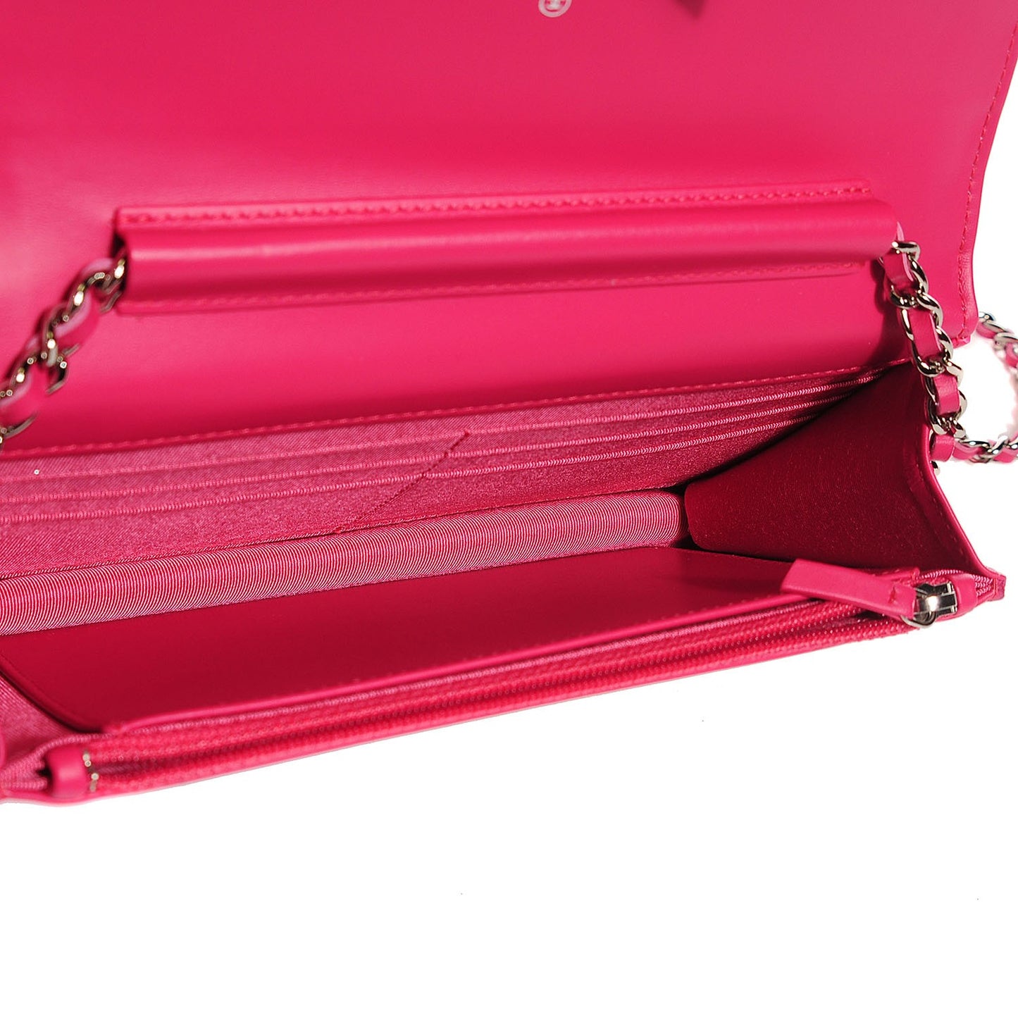 Patent Quilted Wallet On Chain WOC Fuchsia