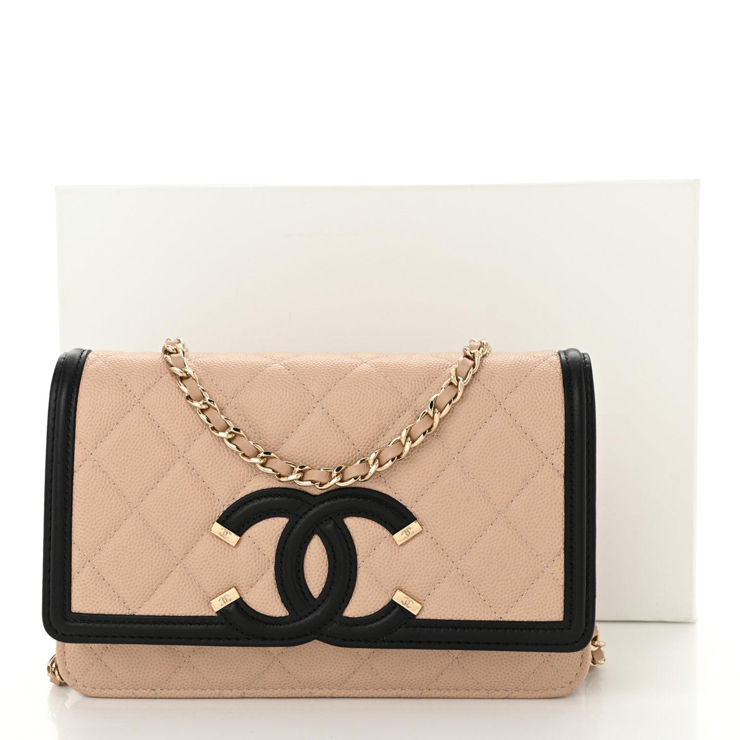 Caviar Quilted CC Filigree Wallet On Chain WOC Beige Black