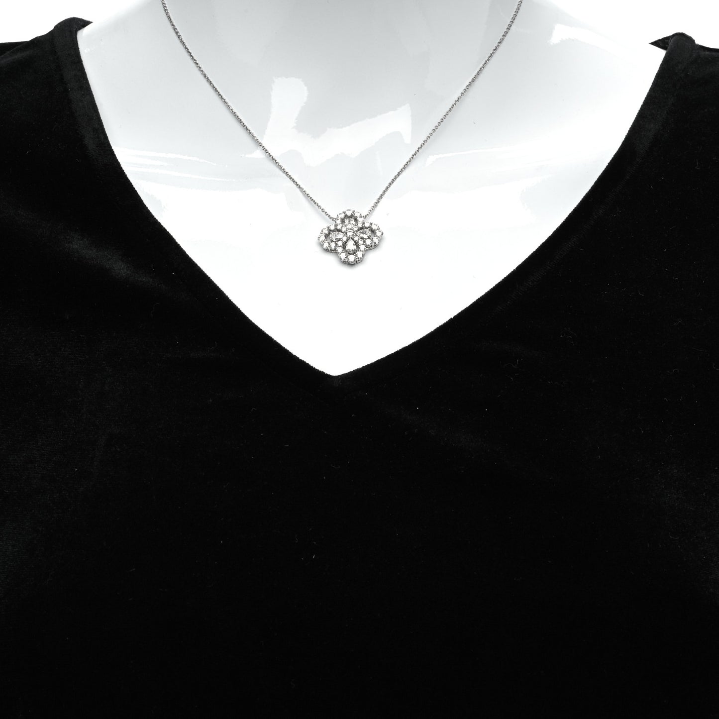 Platinum Diamond Full Loop Pendant Necklace