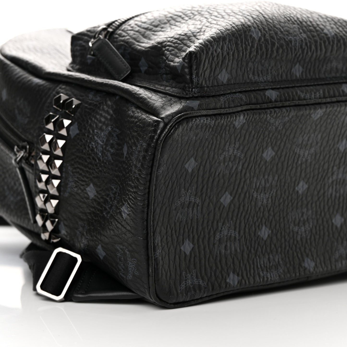 Visetos Medium Side Studs Stark Backpack Black