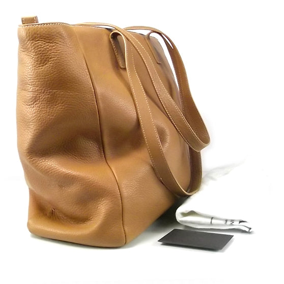 Vitello Daino Tote Caramel