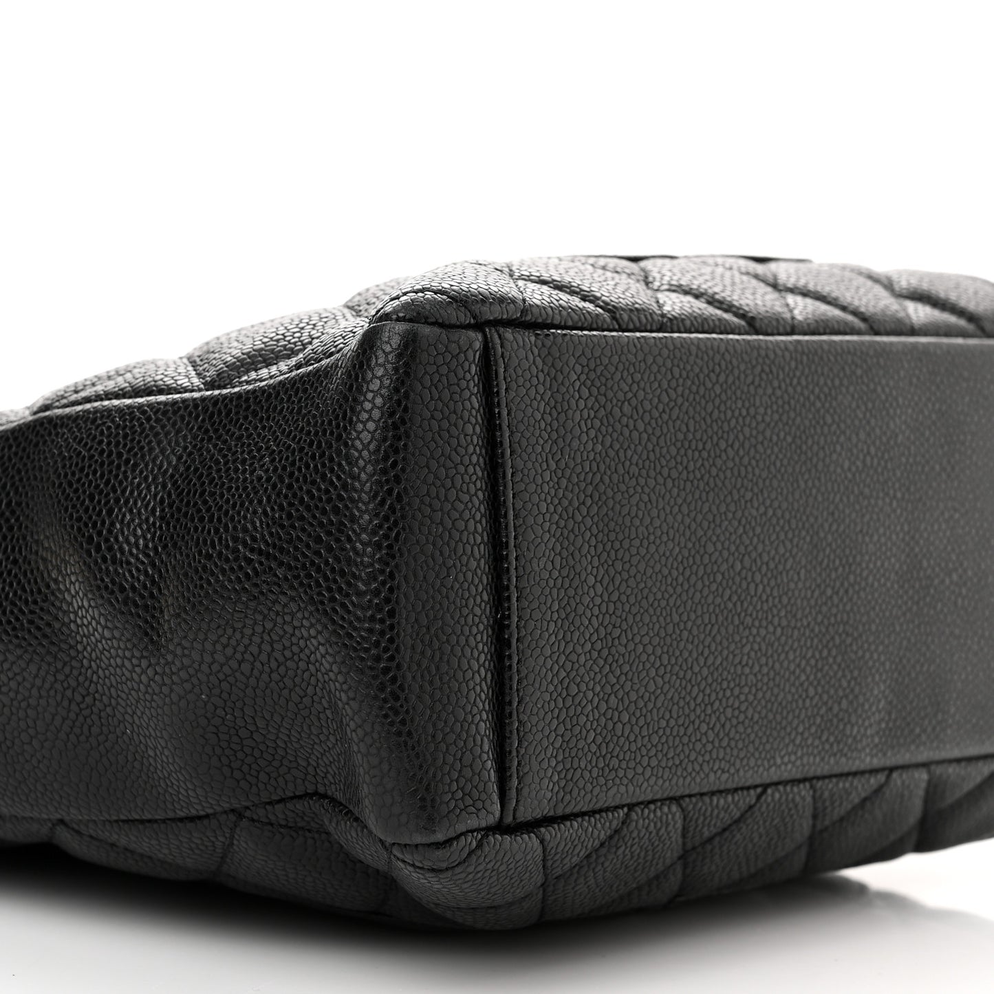 Caviar Quilted Petit Shopping Tote PST Black