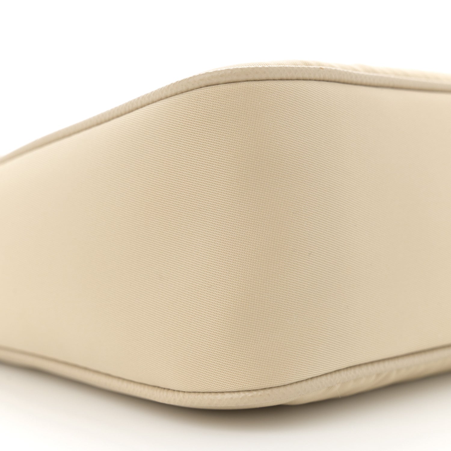 Prada Re-Nylon Saffiano Re-Edition 2005 Shoulder Bag Deserto 9 of 11