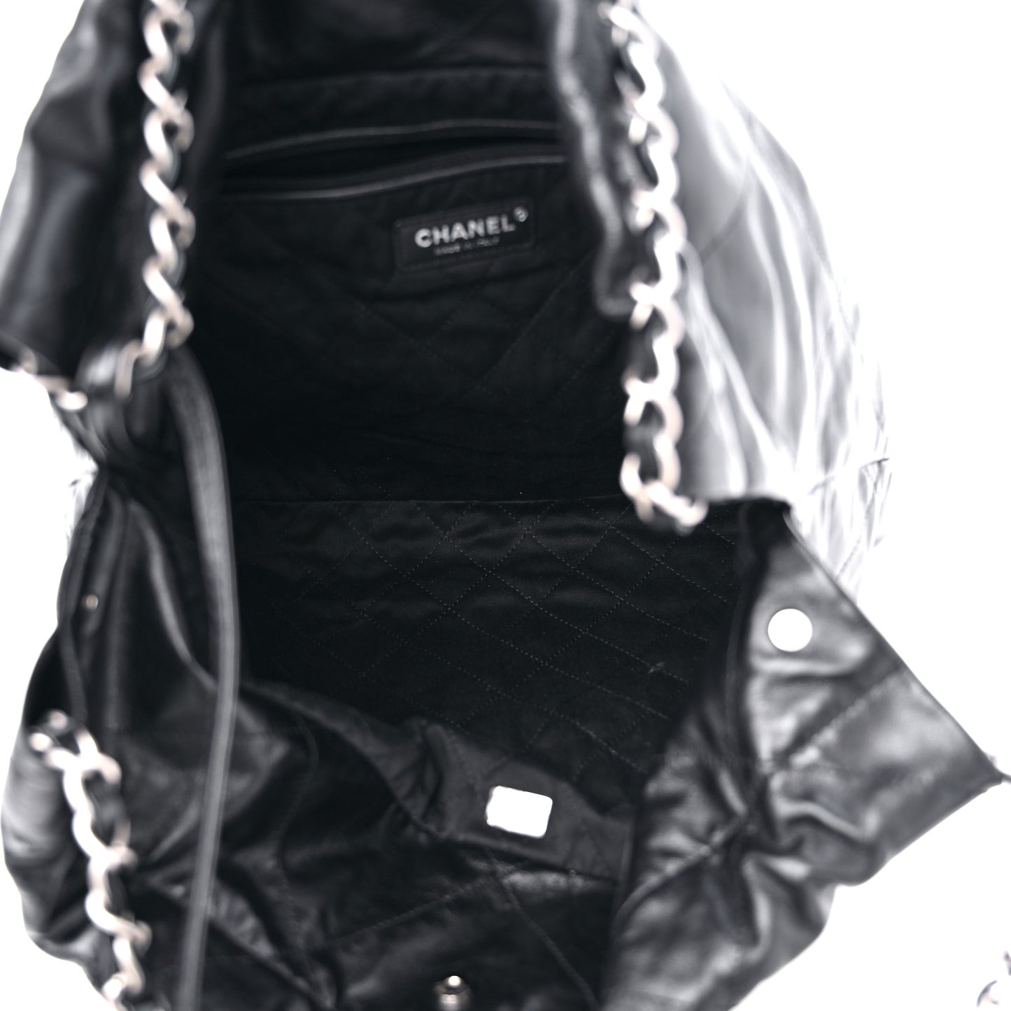 Shiny Calfskin Quilted Chanel 22 Black