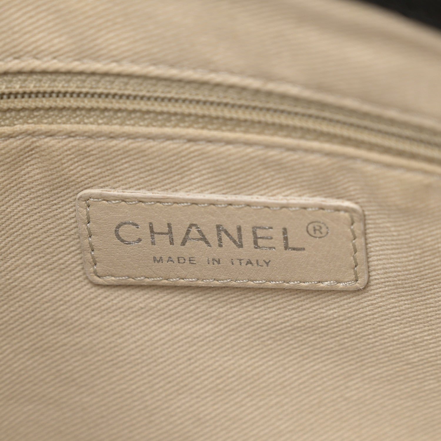 Chanel Caviar Stitched Medium CC Pocket Hobo Black 6 of 11