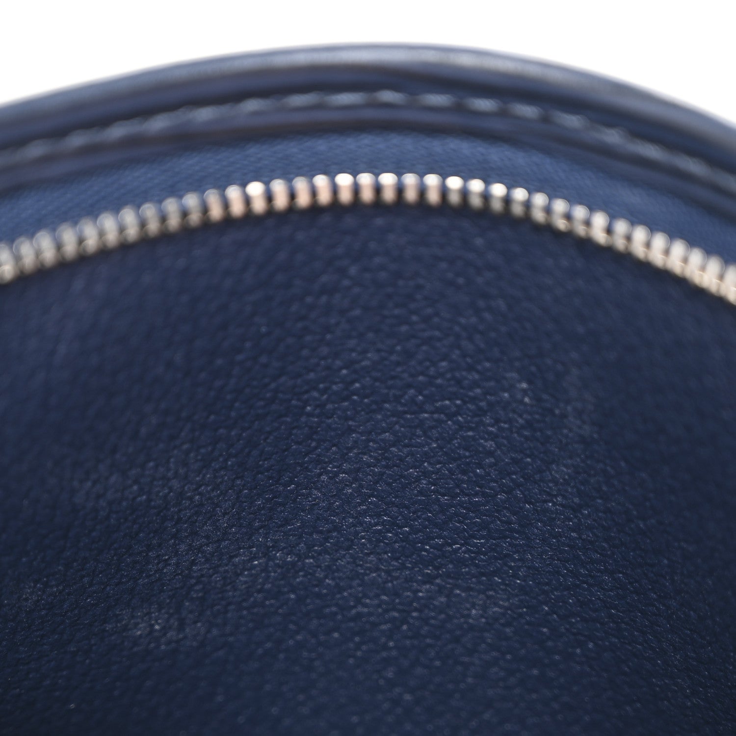 Louis Vuitton Epi Toiletry Pouch 26 Indigo 8 of 8