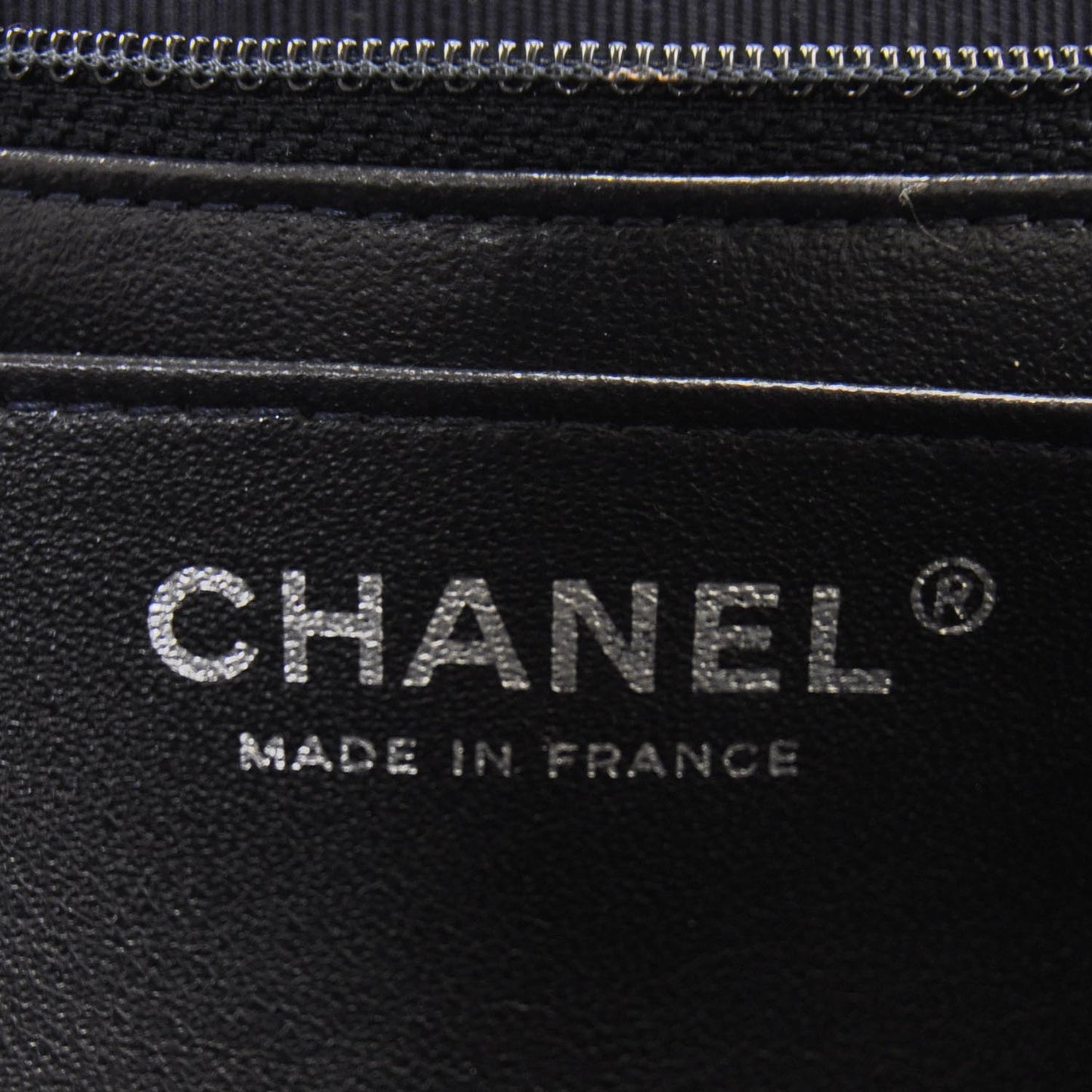 Crackled Patent Jumbo Flap Navy Blue