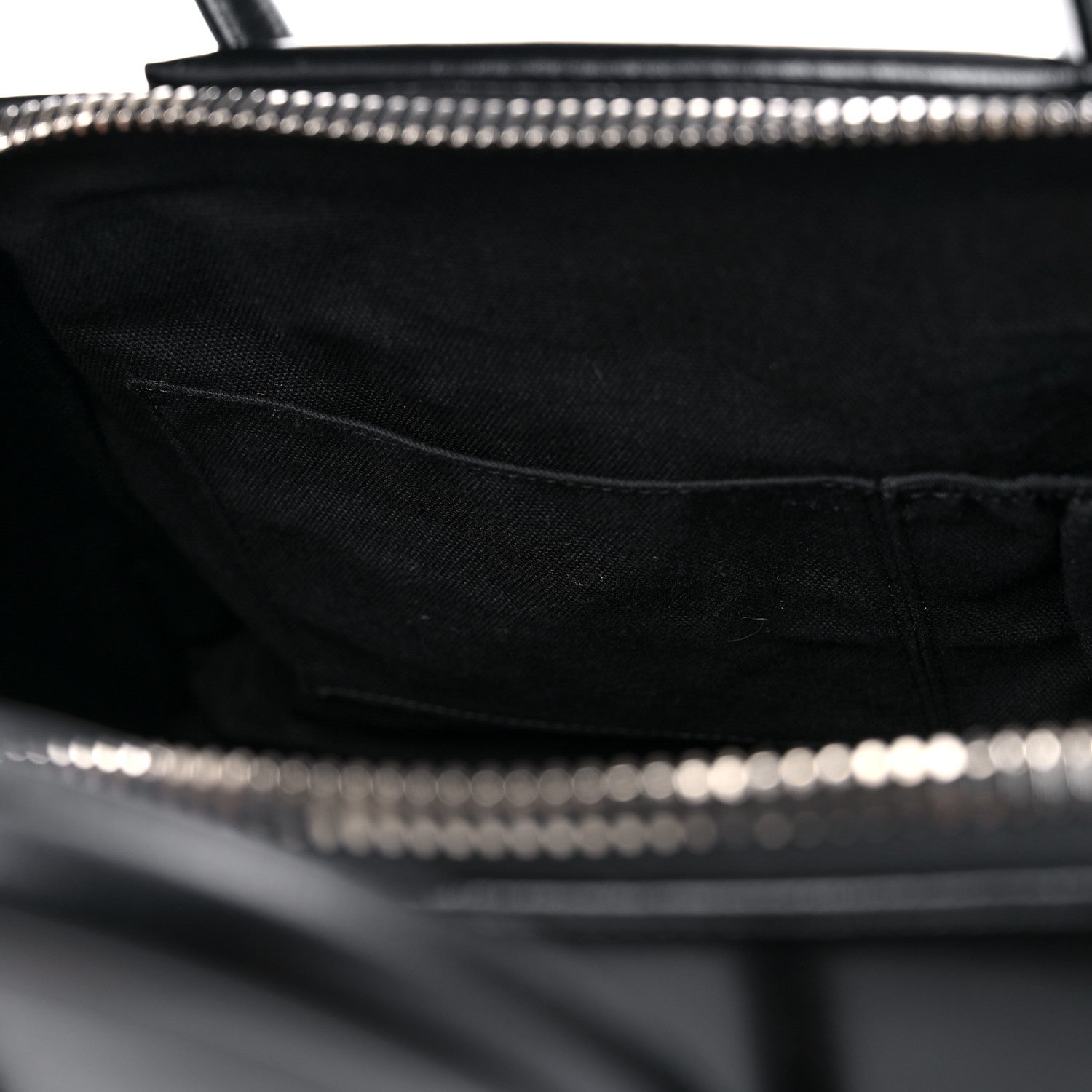 Givenchy Shiny Lord Calfskin Medium Antigona Black 10 of 10