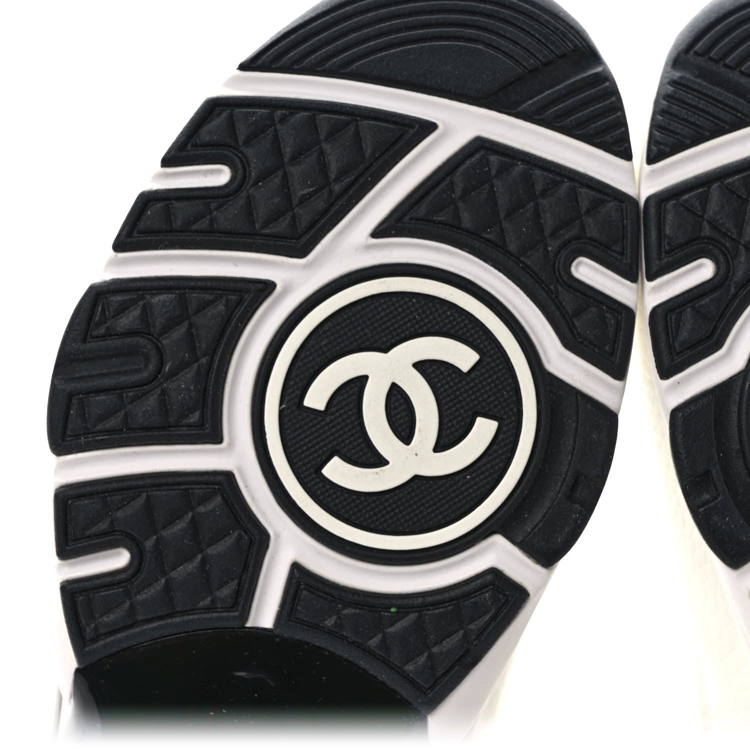 Chanel Mesh Suede Calfskin Grained Calfskin Womens CC Sneakers 40 White Black 6 of 8
