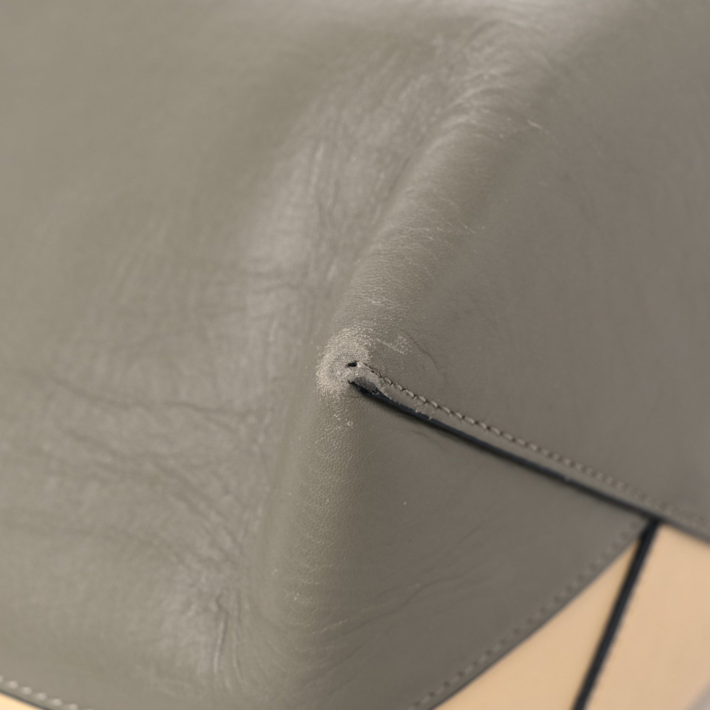 Shiny Smooth Calfskin Small Twisted Cabas Light Khaki Cream