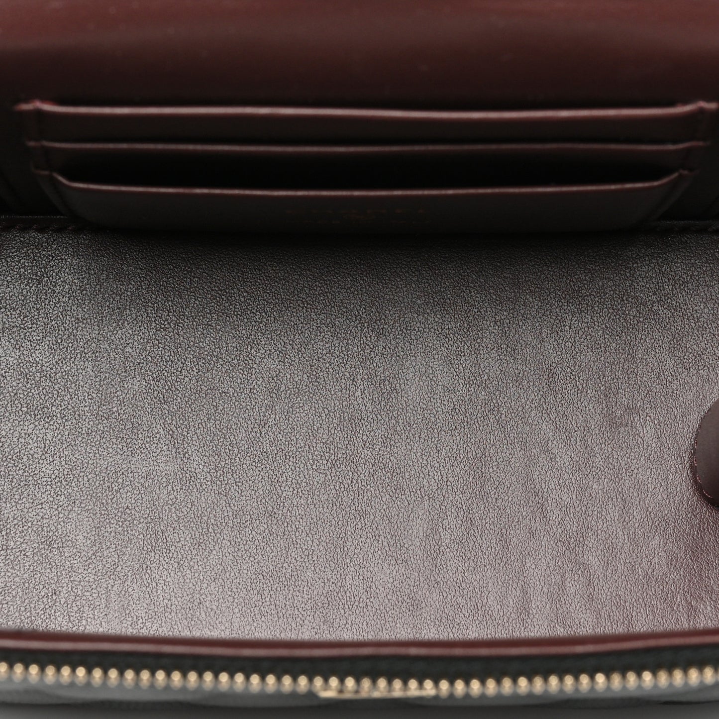 Caviar Quilted Small Vanity Case With Chain Black