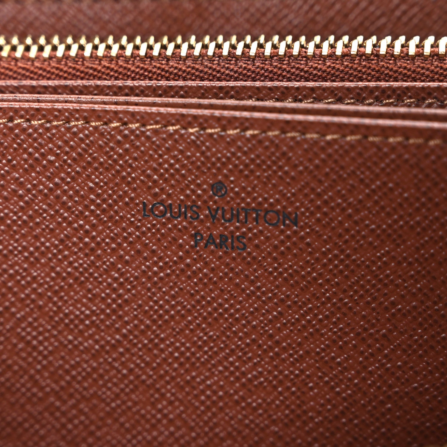 Louis Vuitton Monogram Zippy Wallet 6 of 6