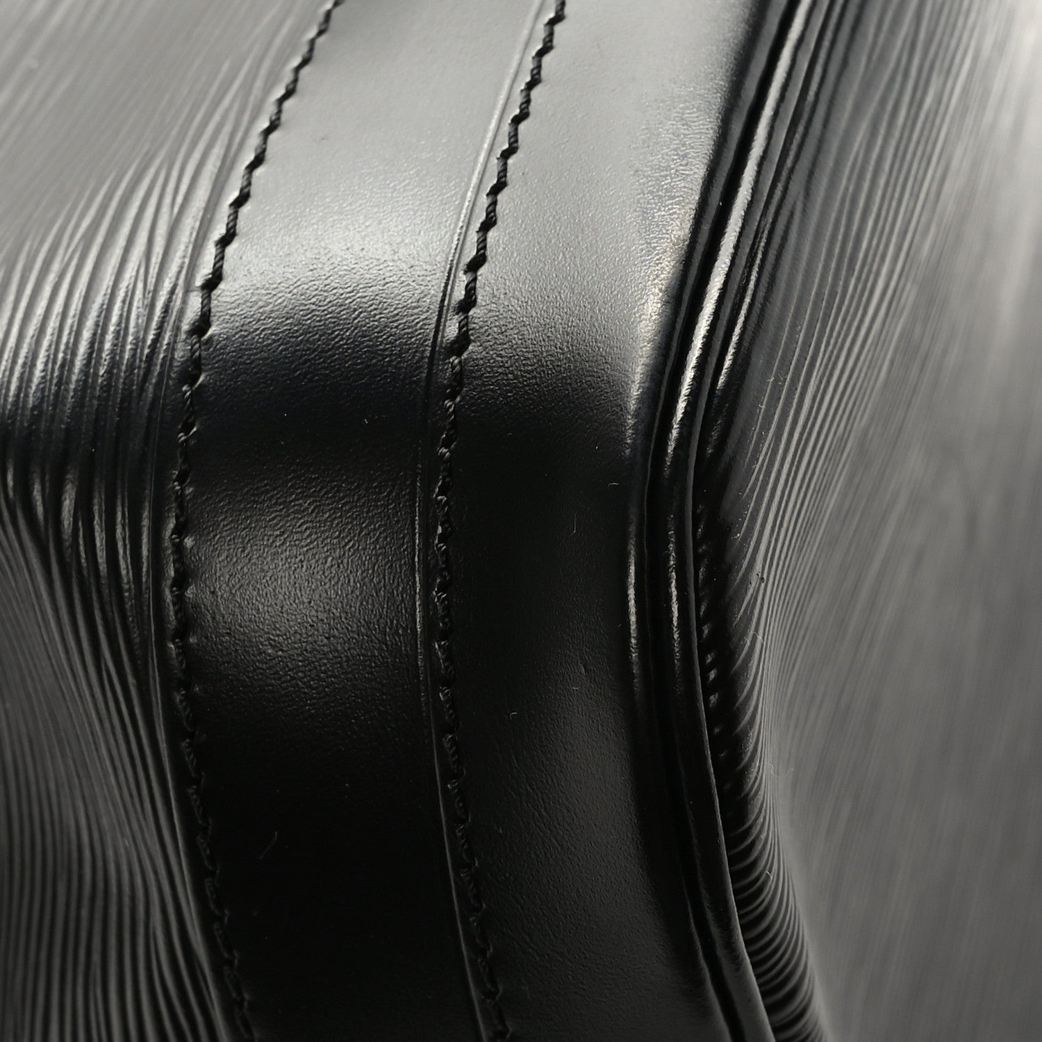 Louis Vuitton Epi Noe Black 9 of 10