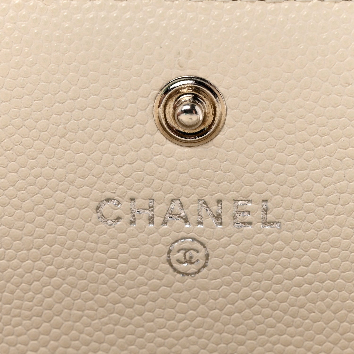Chanel Caviar Quilted Large Boy Gusset Flap Wallet White 4 of 15
