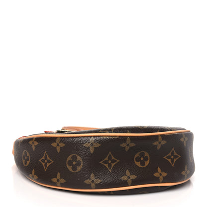Louis Vuitton Monogram Loop 4 of 9