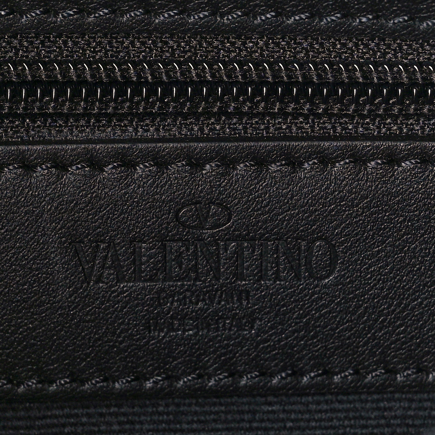 Valentino Garavani Metallic Calfskin VRing Belt Bag Silver 5 of 8