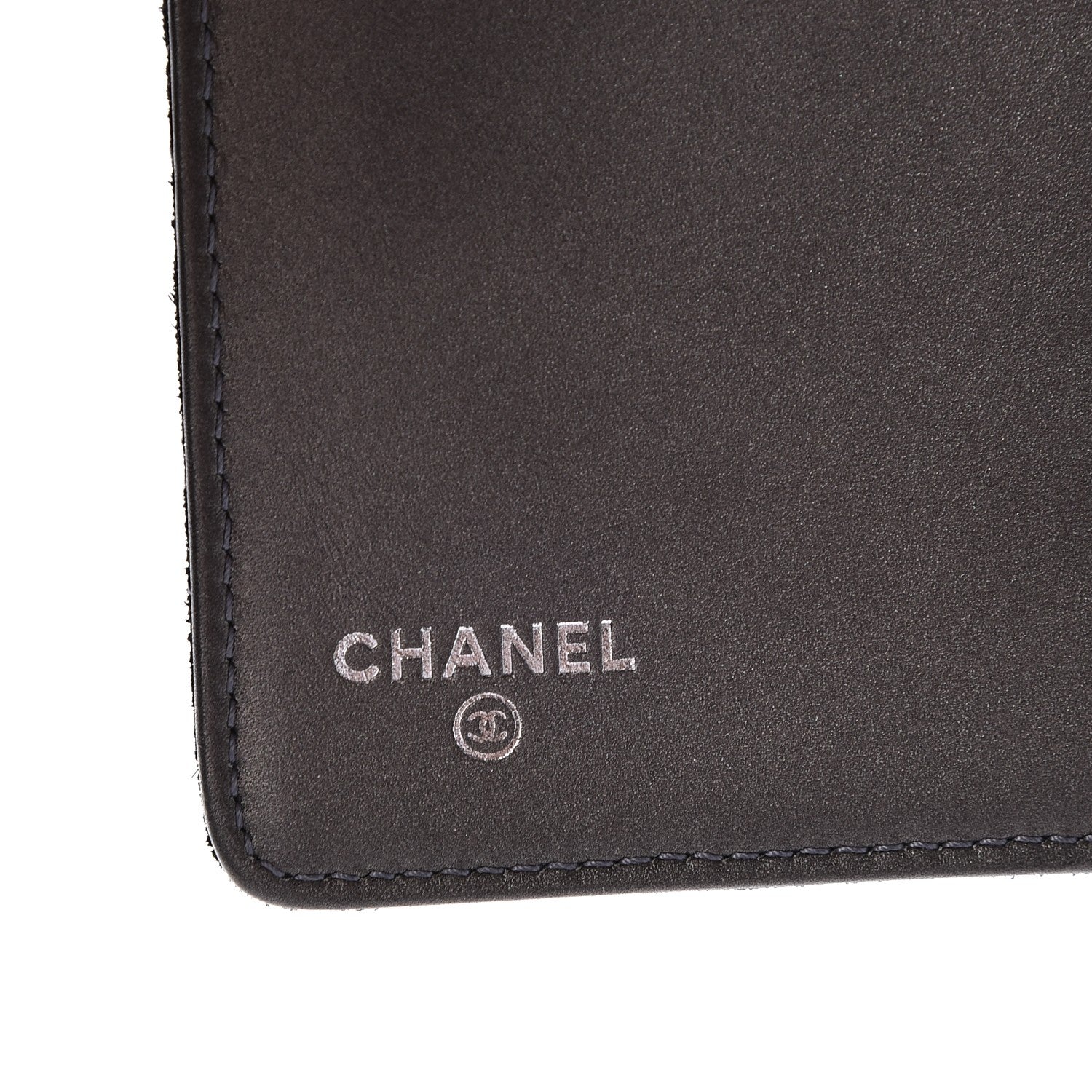 Chanel Iridescent Calfskin Quilted Tartan Button Yen Wallet Grey 6 of 7