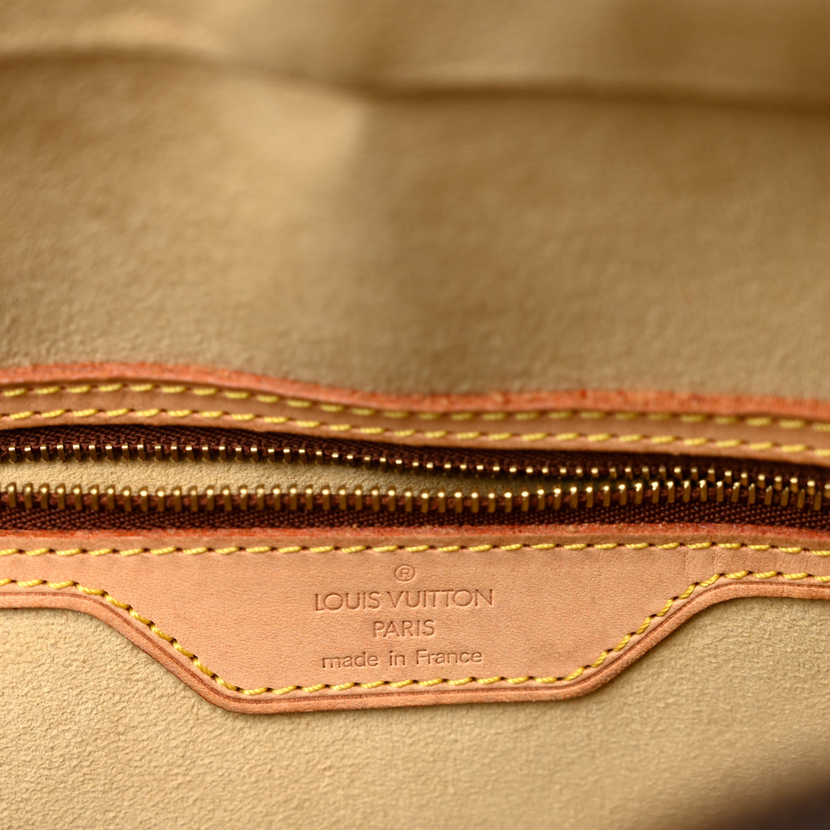 Louis Vuitton Monogram Cite GM 6 of 11