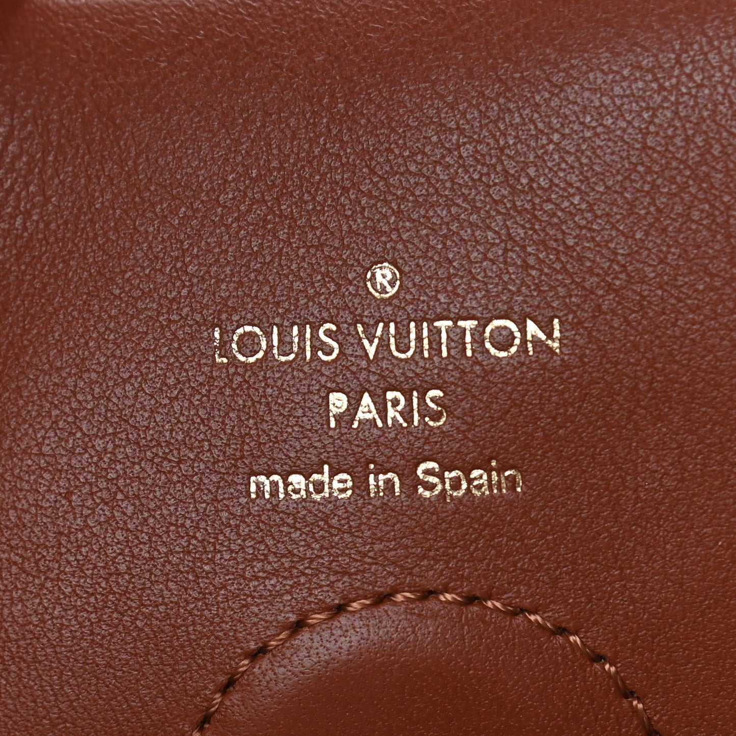 Monogram Tuileries Besace Caramel Rouge